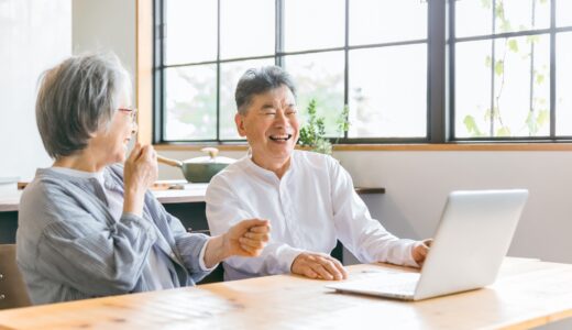 夫婦2人のダイニングテーブル選び|50代・子ども独立後のサイズと椅子の見直し方